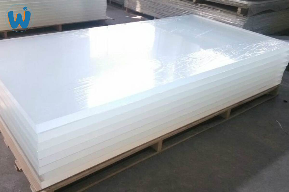 Cast Acrylic Vs. Extruded Acrylic What's the Difference?